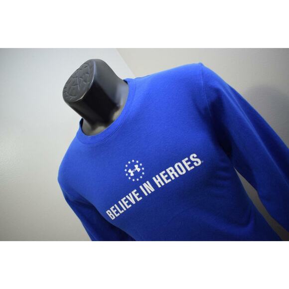34117 Mens Under Armour HeatGear Loose Blue Athletic Gym Shirt Size Small - Picture 1 of 8
